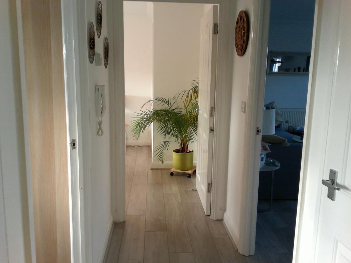 Two Bedroom London Luxury Apartment Екстериор снимка