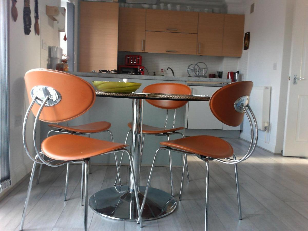 Two Bedroom London Luxury Apartment Екстериор снимка
