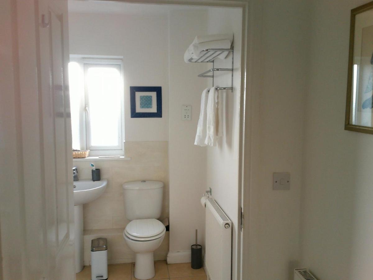 Two Bedroom London Luxury Apartment Екстериор снимка